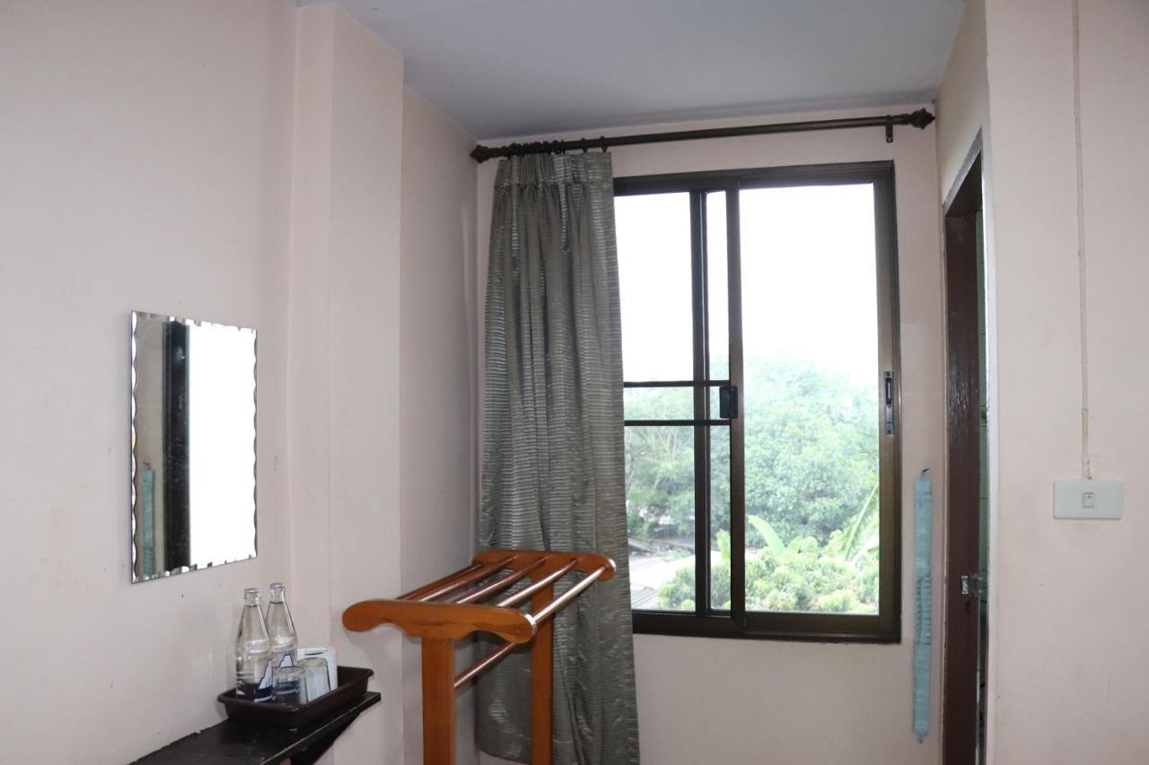 Tipsiri Place Chiang Mai Eksteriør billede